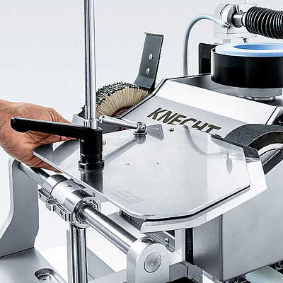 Wet-grinding belt